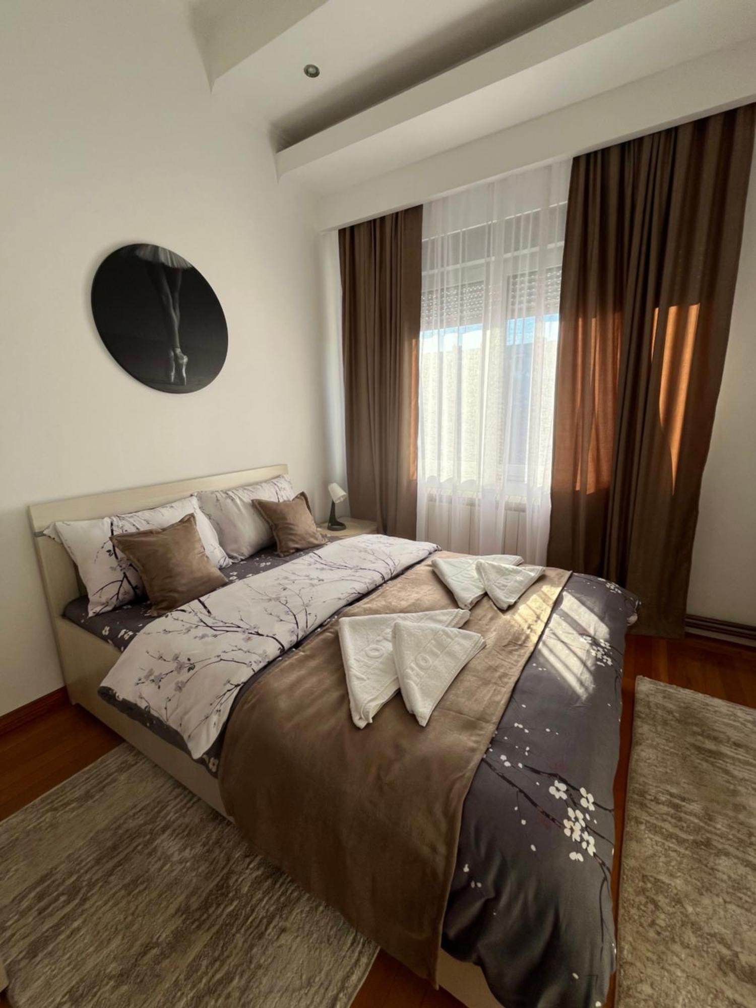 Airport Sky Apartments Lux II Belgrade Exterior photo