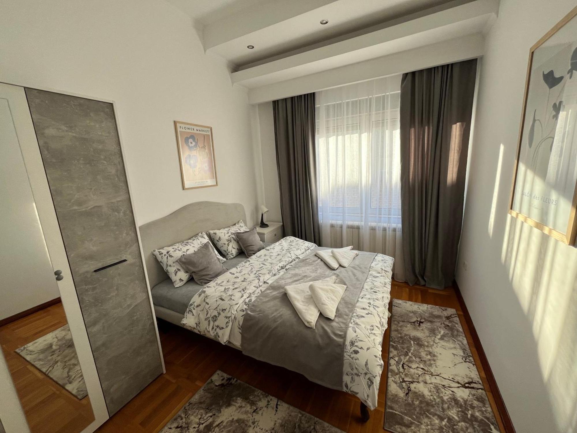 Airport Sky Apartments Lux II Belgrade Exterior photo